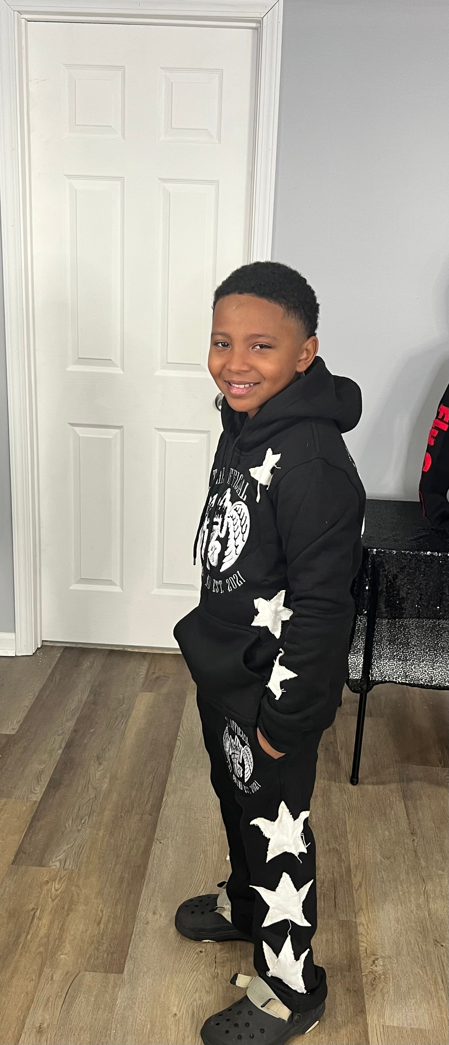 Mighty Fly Jogging Suit Black (stars)